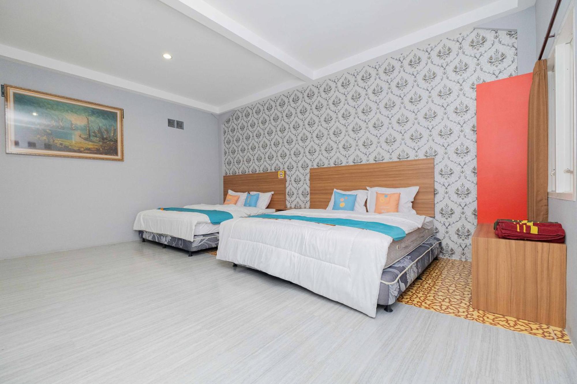 Sans Wm Hotel Blitar Exteriér fotografie