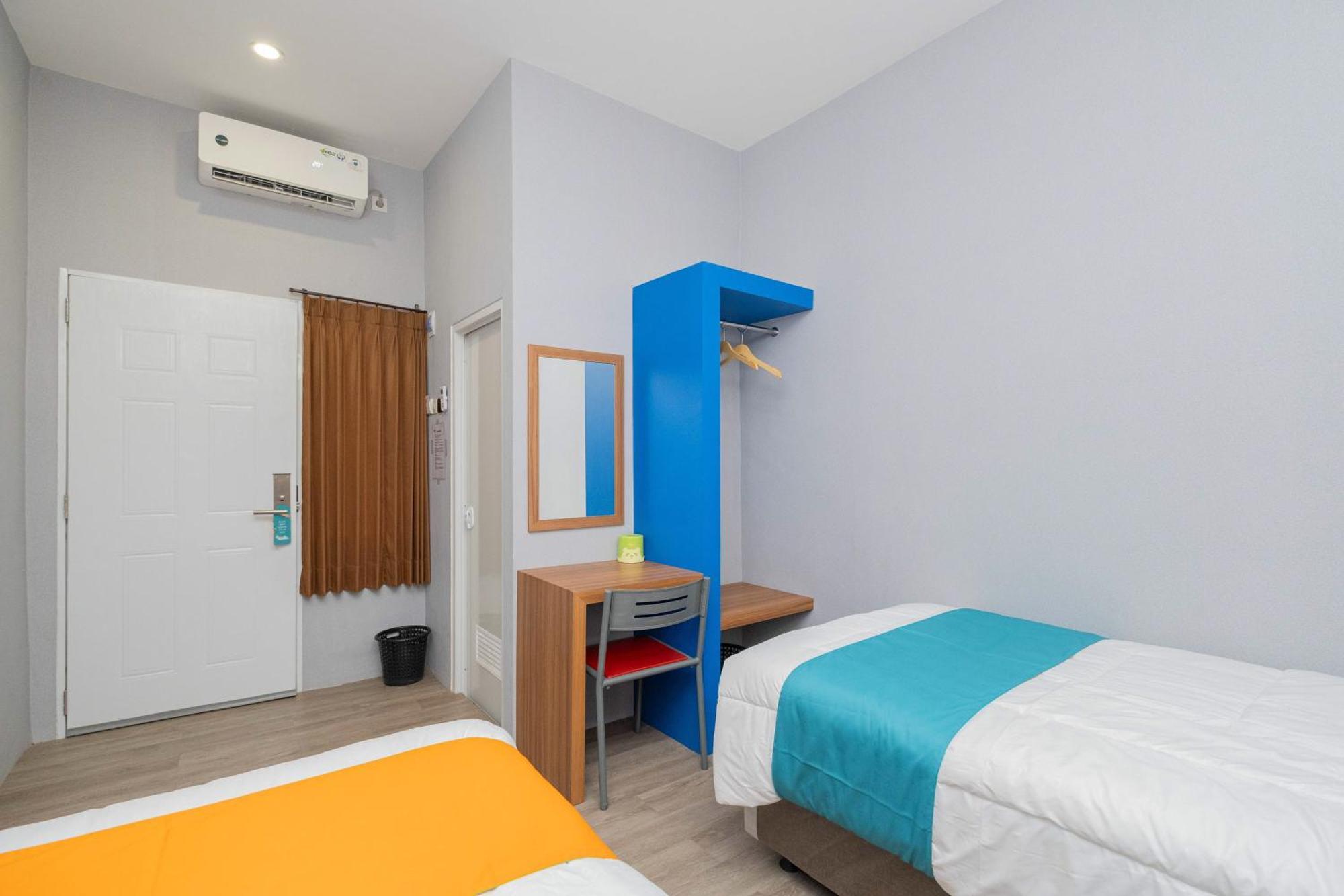 Sans Wm Hotel Blitar Exteriér fotografie